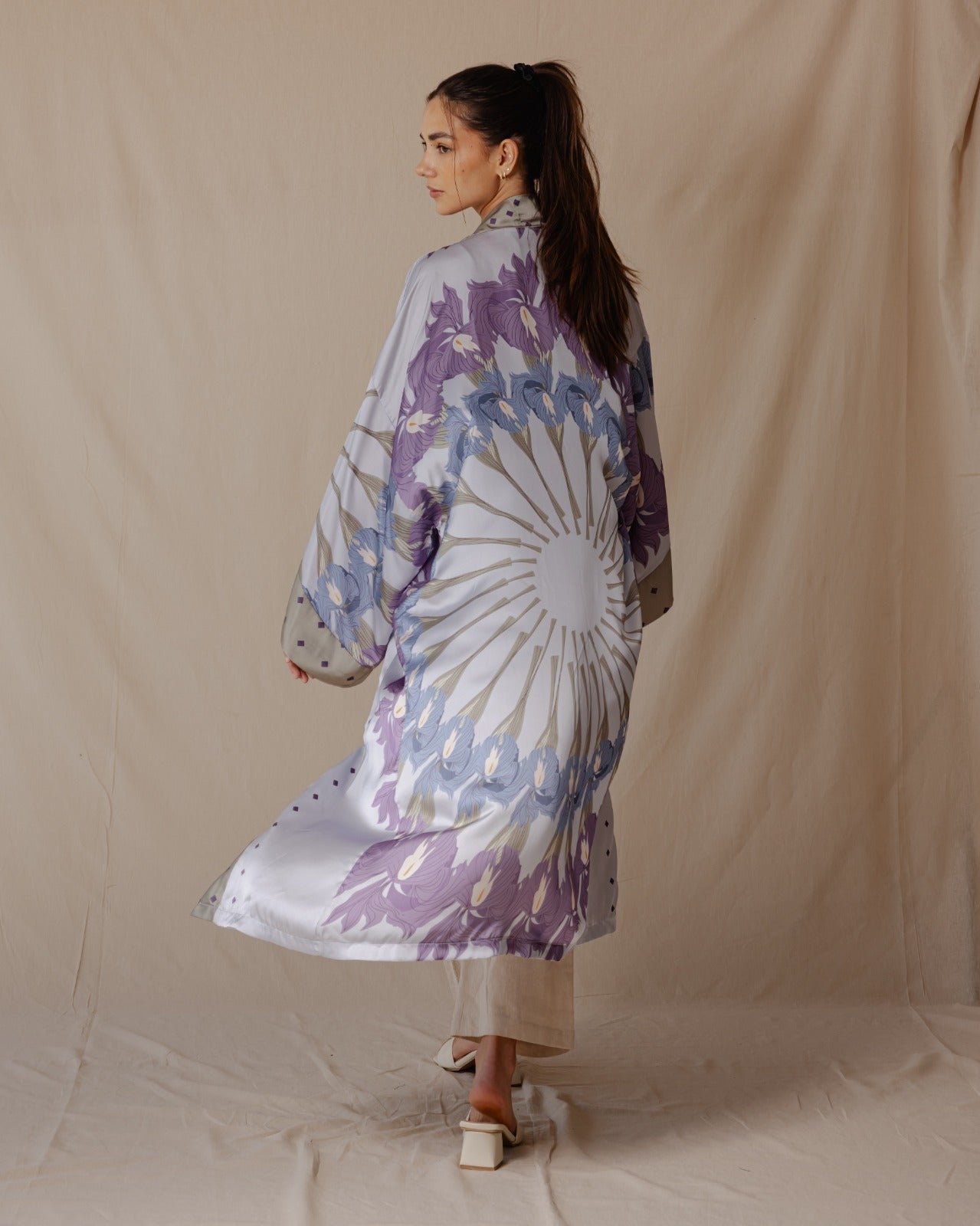 Lilly Garden Satin Kimono Purple X Light Blue