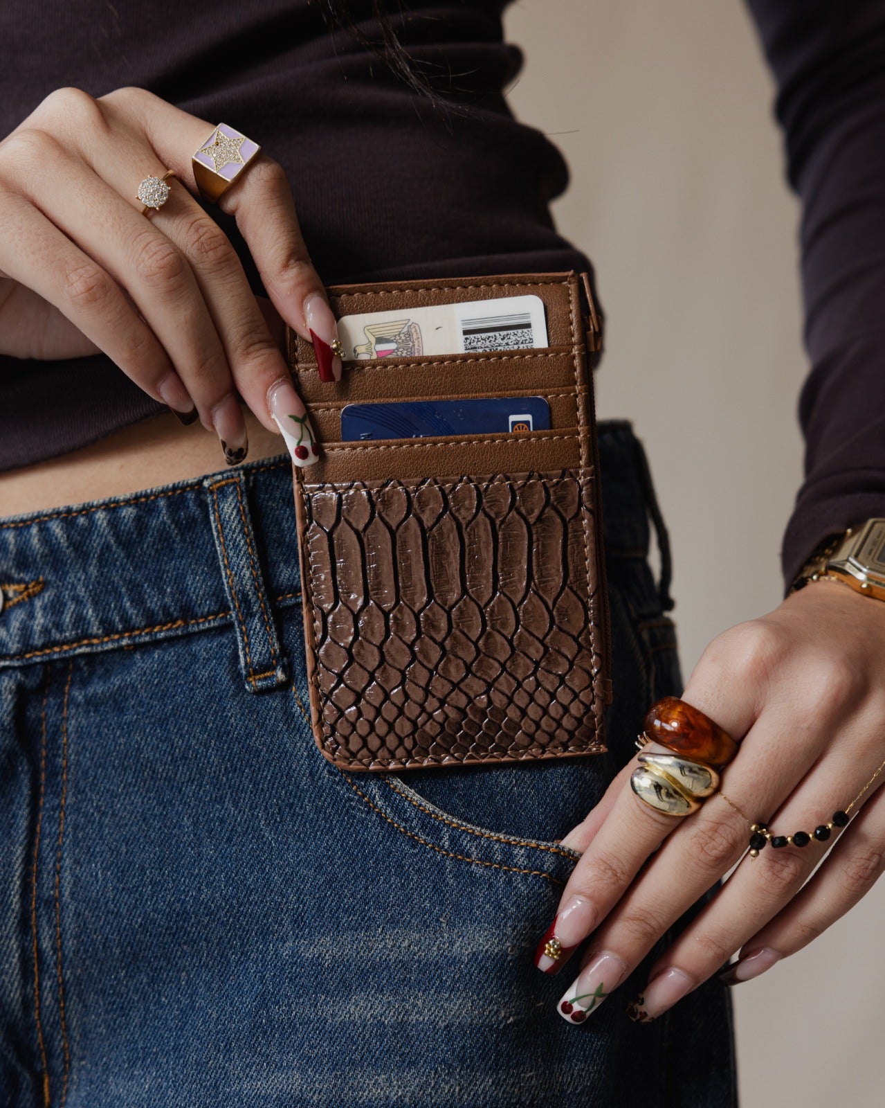 Cafe SnakeSkin Card Holder