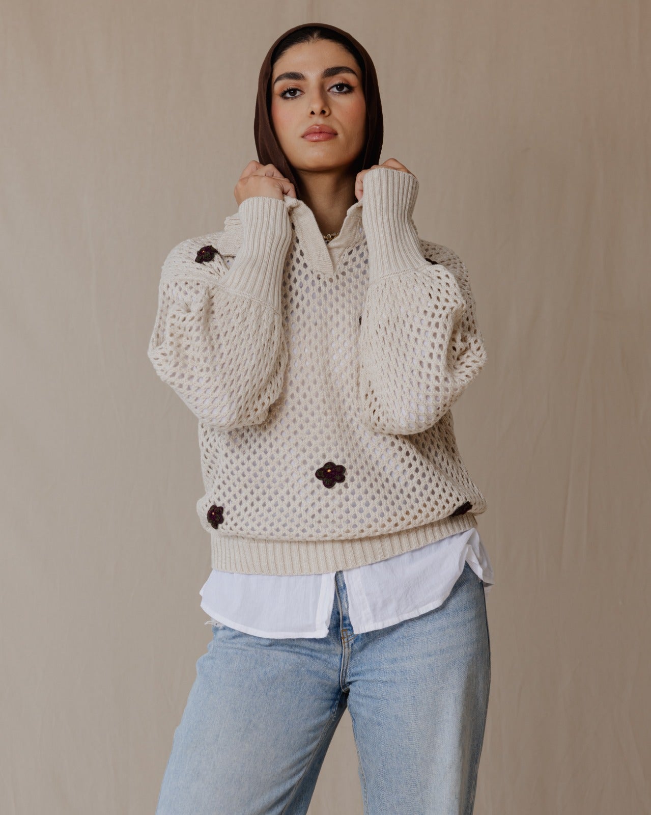 Yasmine Hendi Sweater In Beige