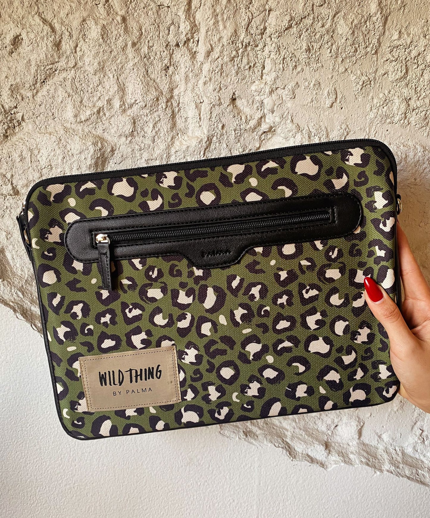 Wild Thing Laptop Sleeve Olive