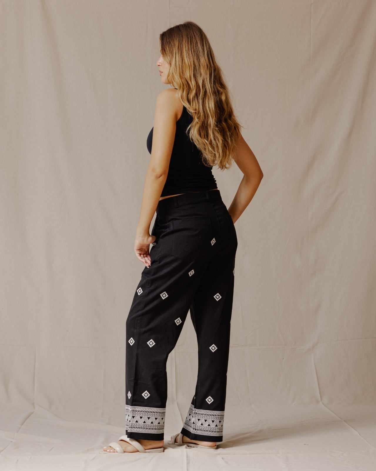 Ethnic Embroidered Pants Black