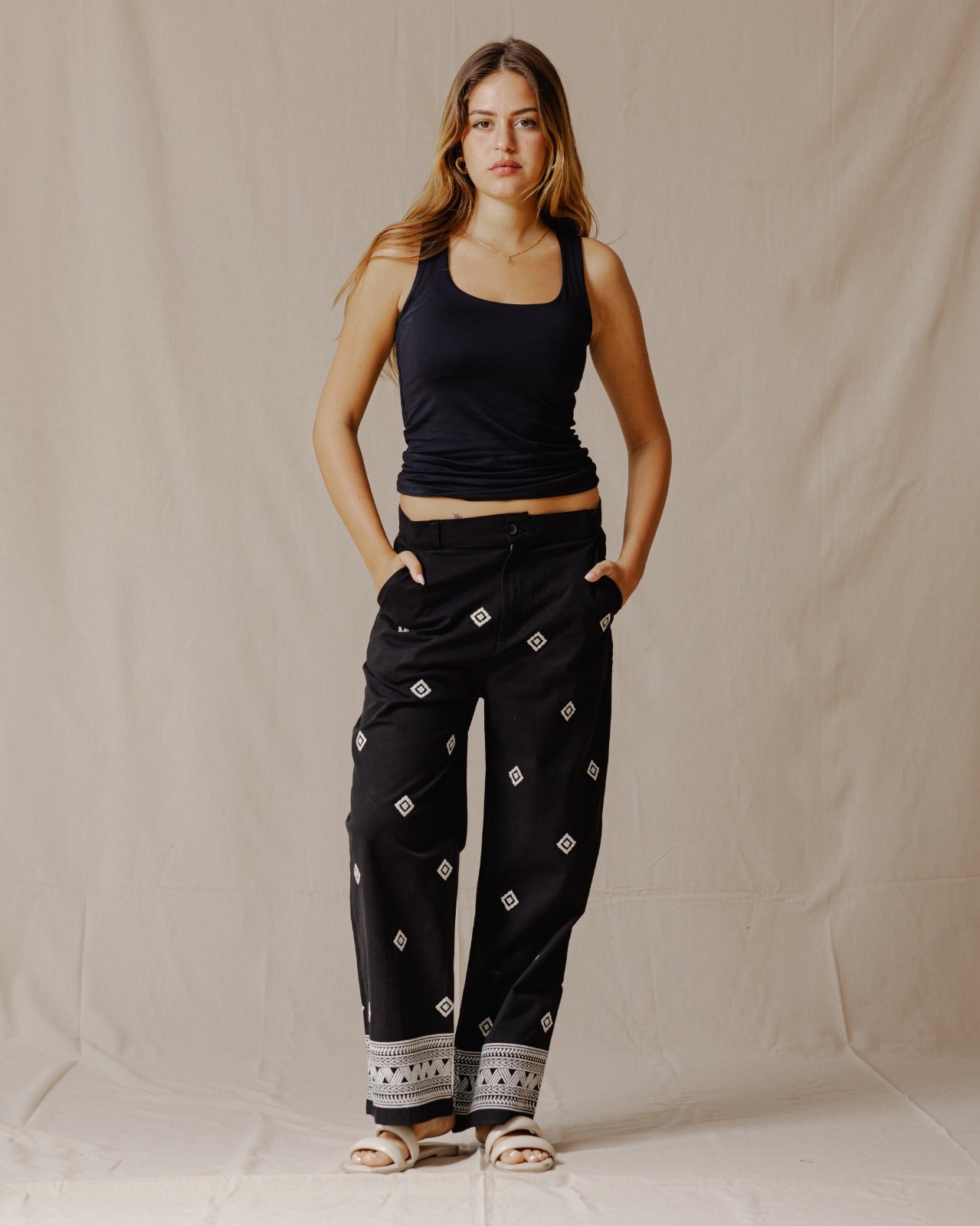 Ethnic Embroidered Pants Black