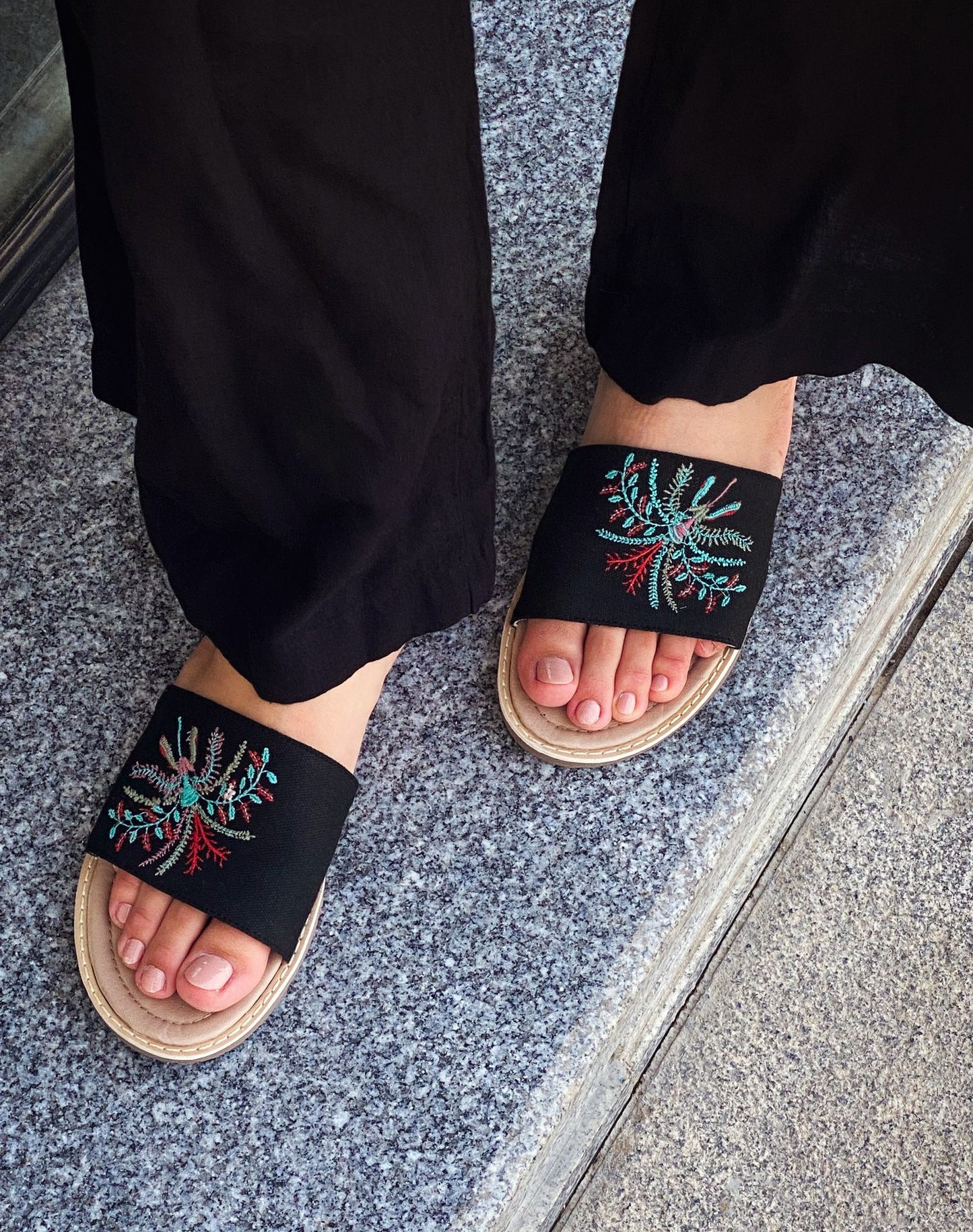 The Palms Embroidered Slippers Black