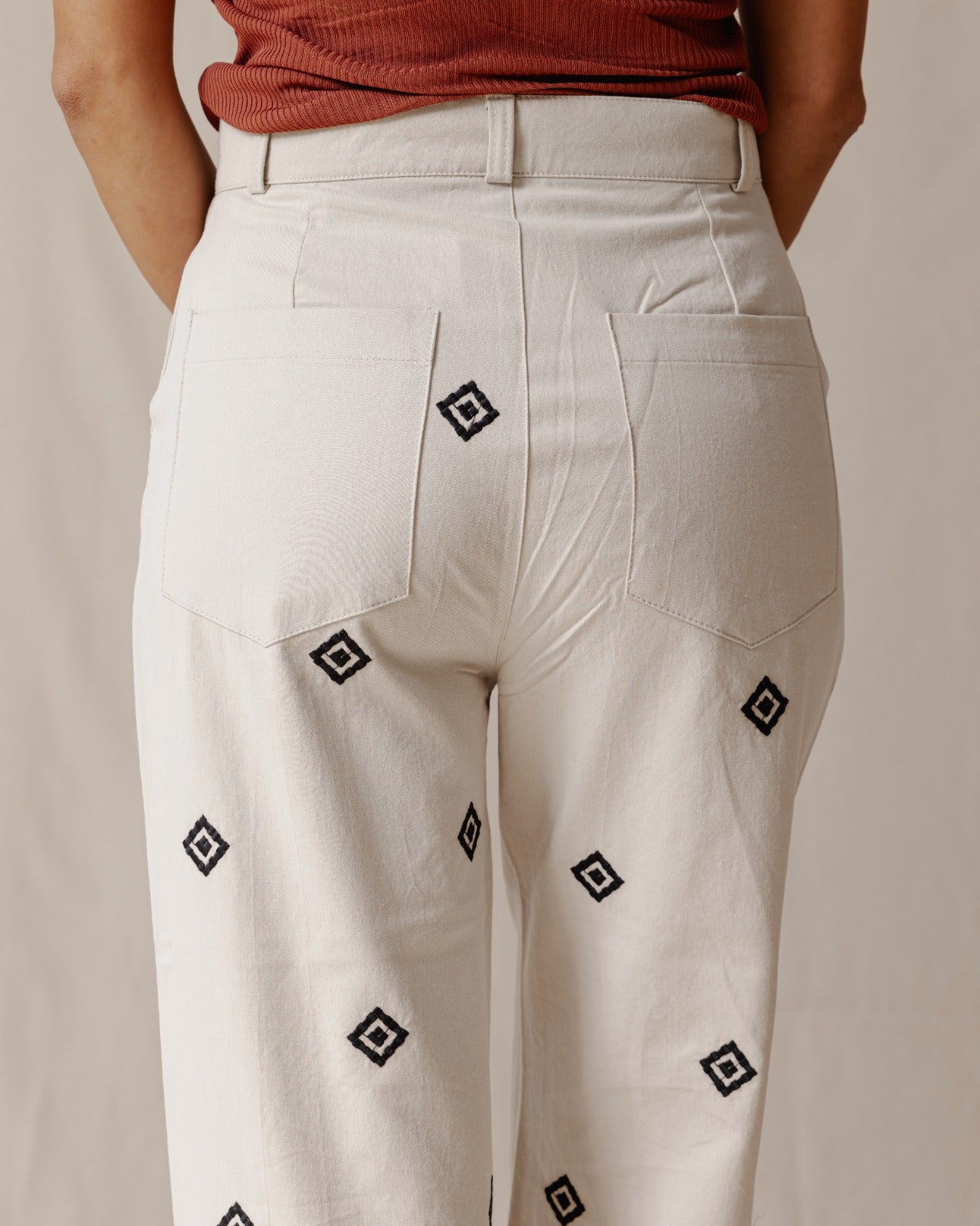 Ethnic Embroidered Pants Beige