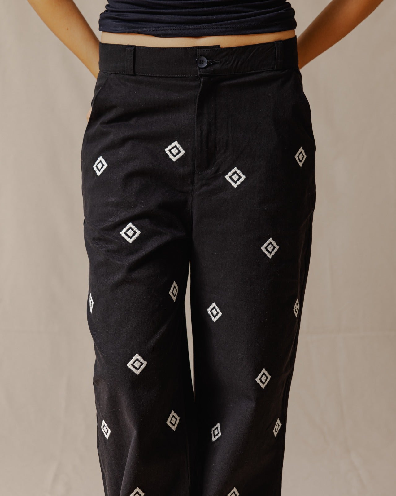 Ethnic Embroidered Pants Black