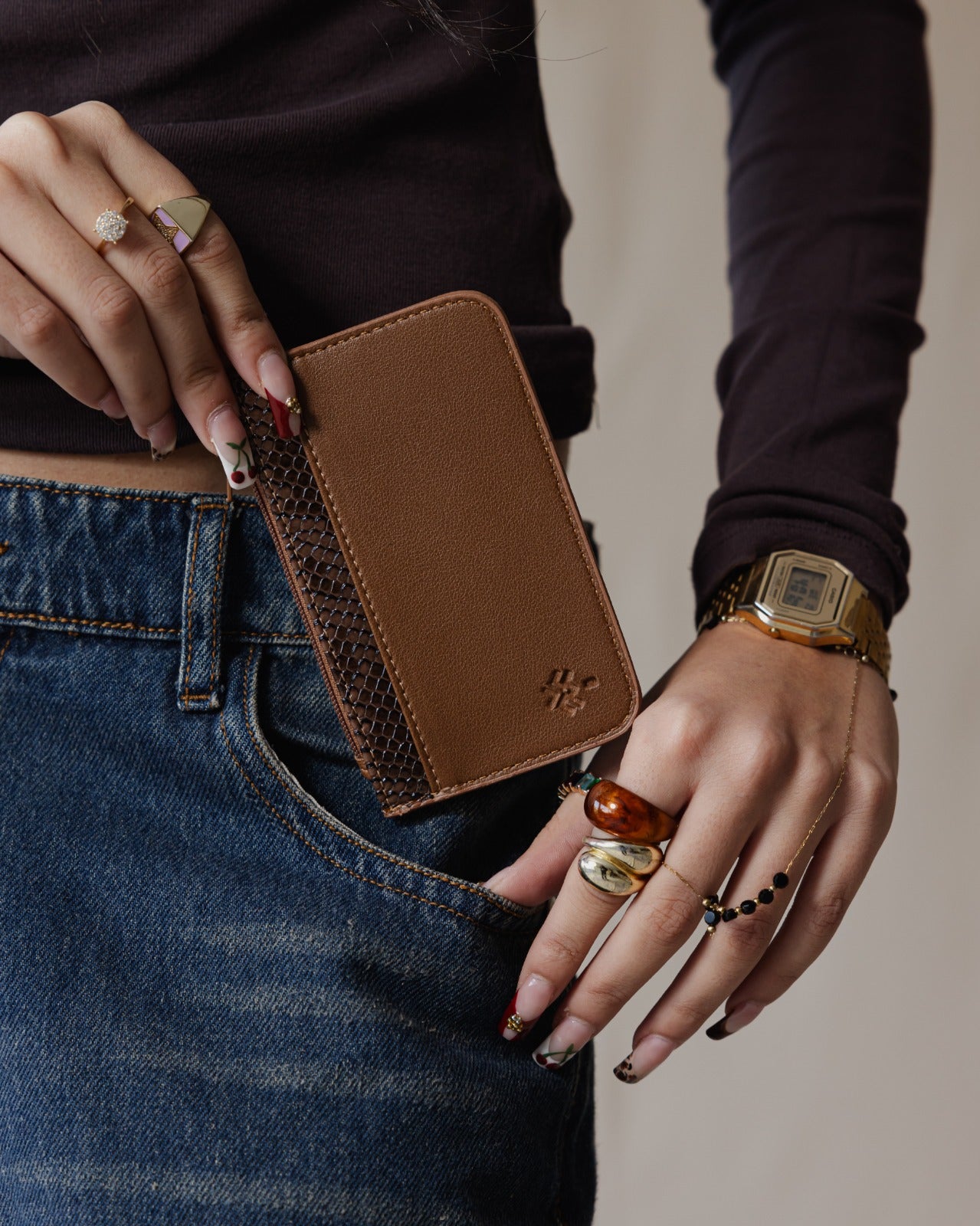 Cafe SnakeSkin Card Holder