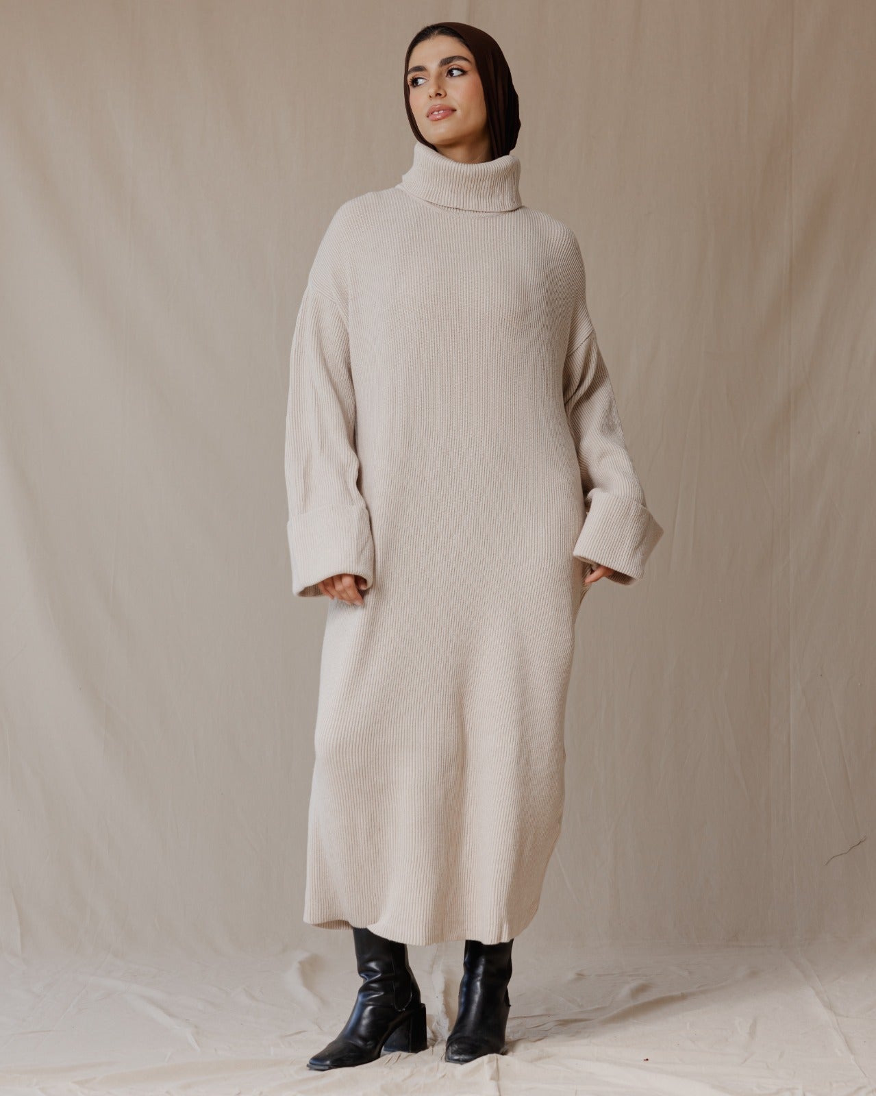 Warm Knit Dress Beige