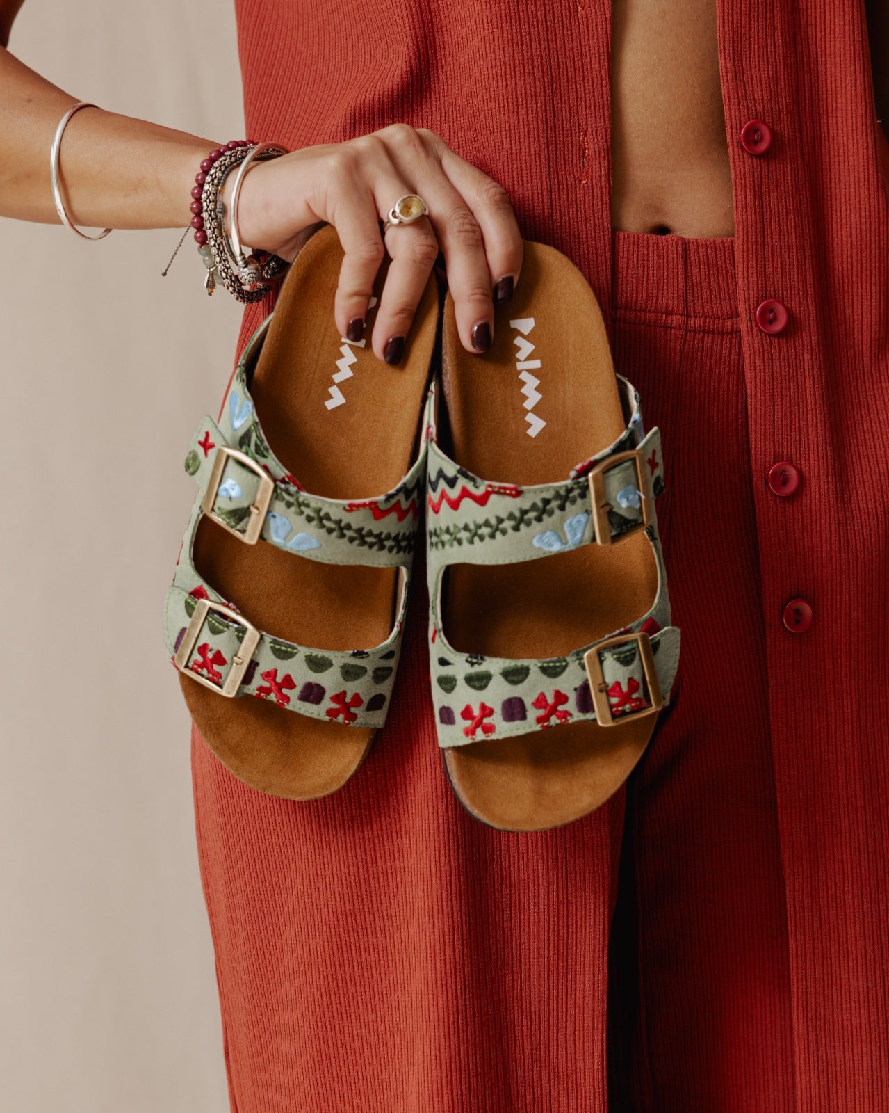 Boho Lines Slides Sage