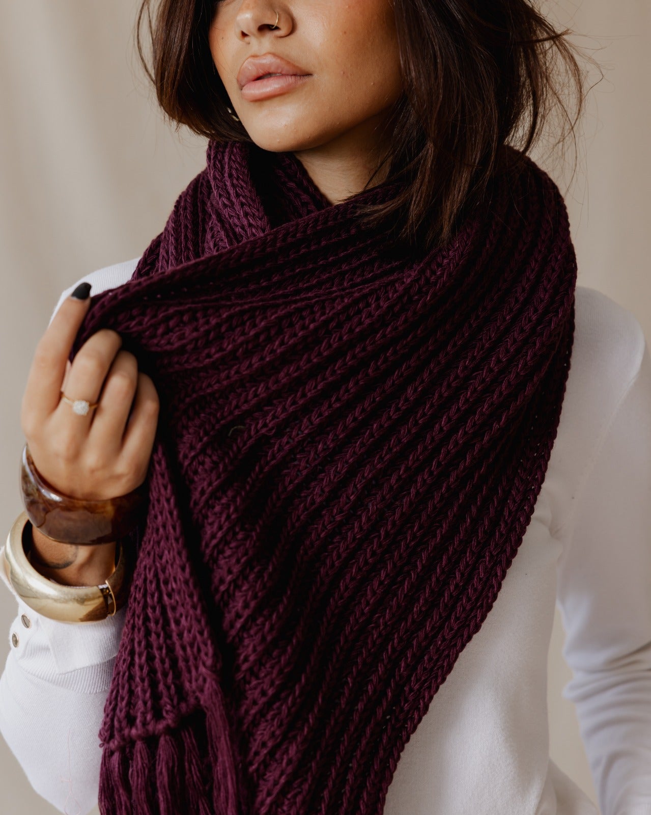 Handmade Edge Fringe Scarf Plum