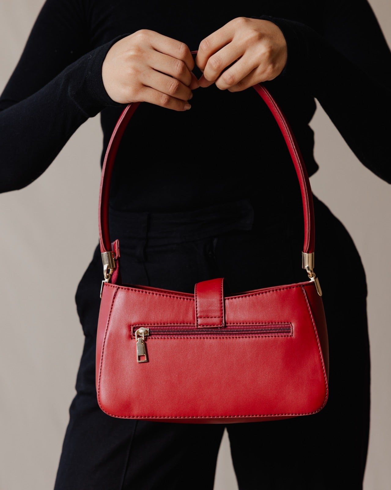 Luna Shoulder Bag In Burgundy