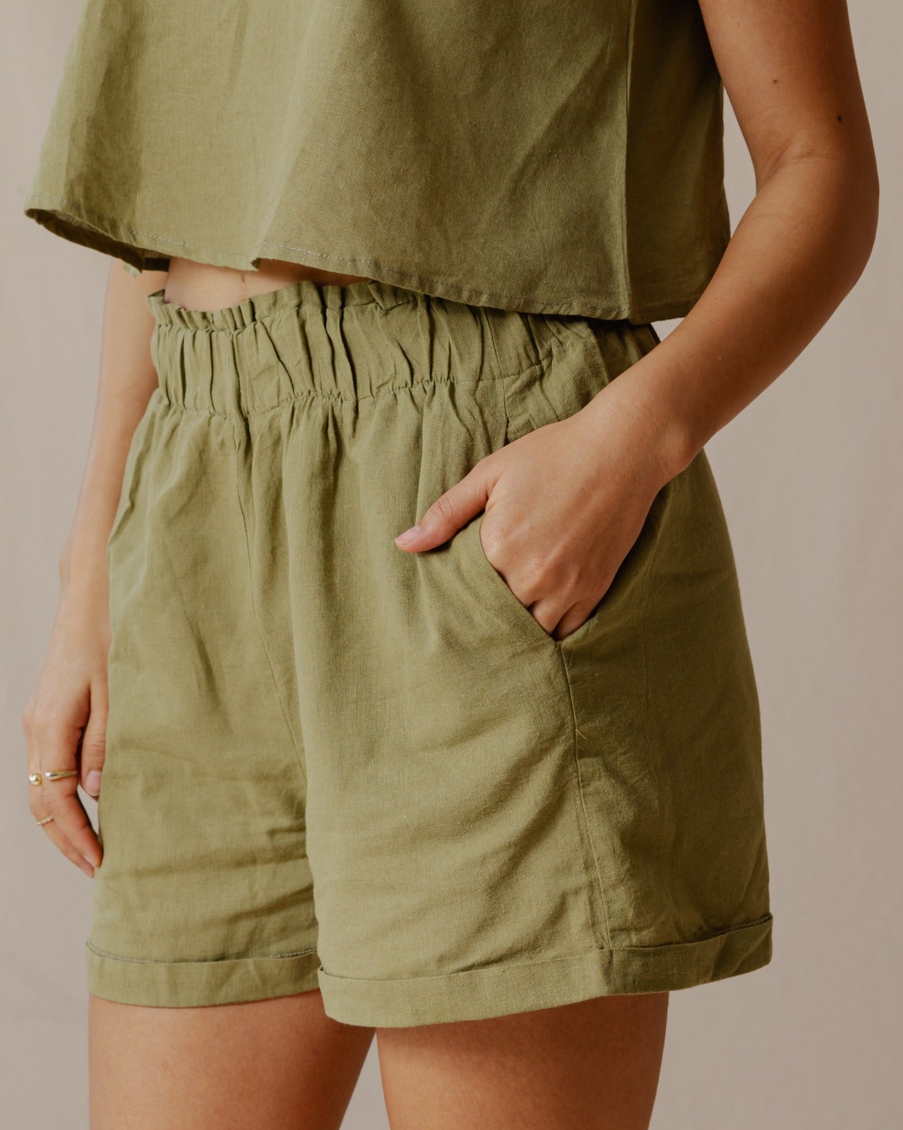 Minimal Linen Set Olive