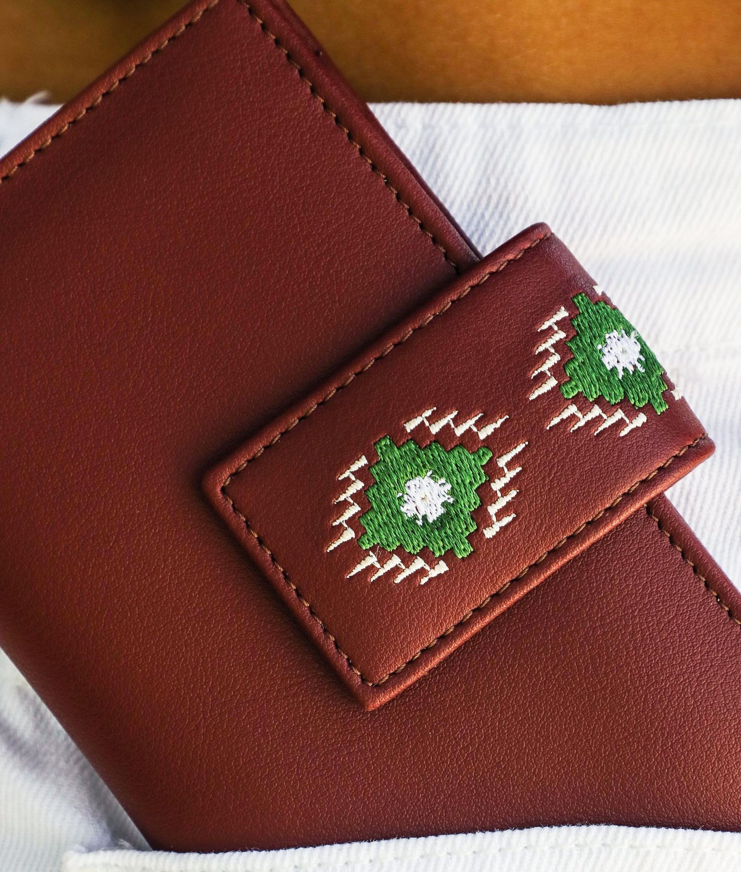 Manifold Wallet Burgundy