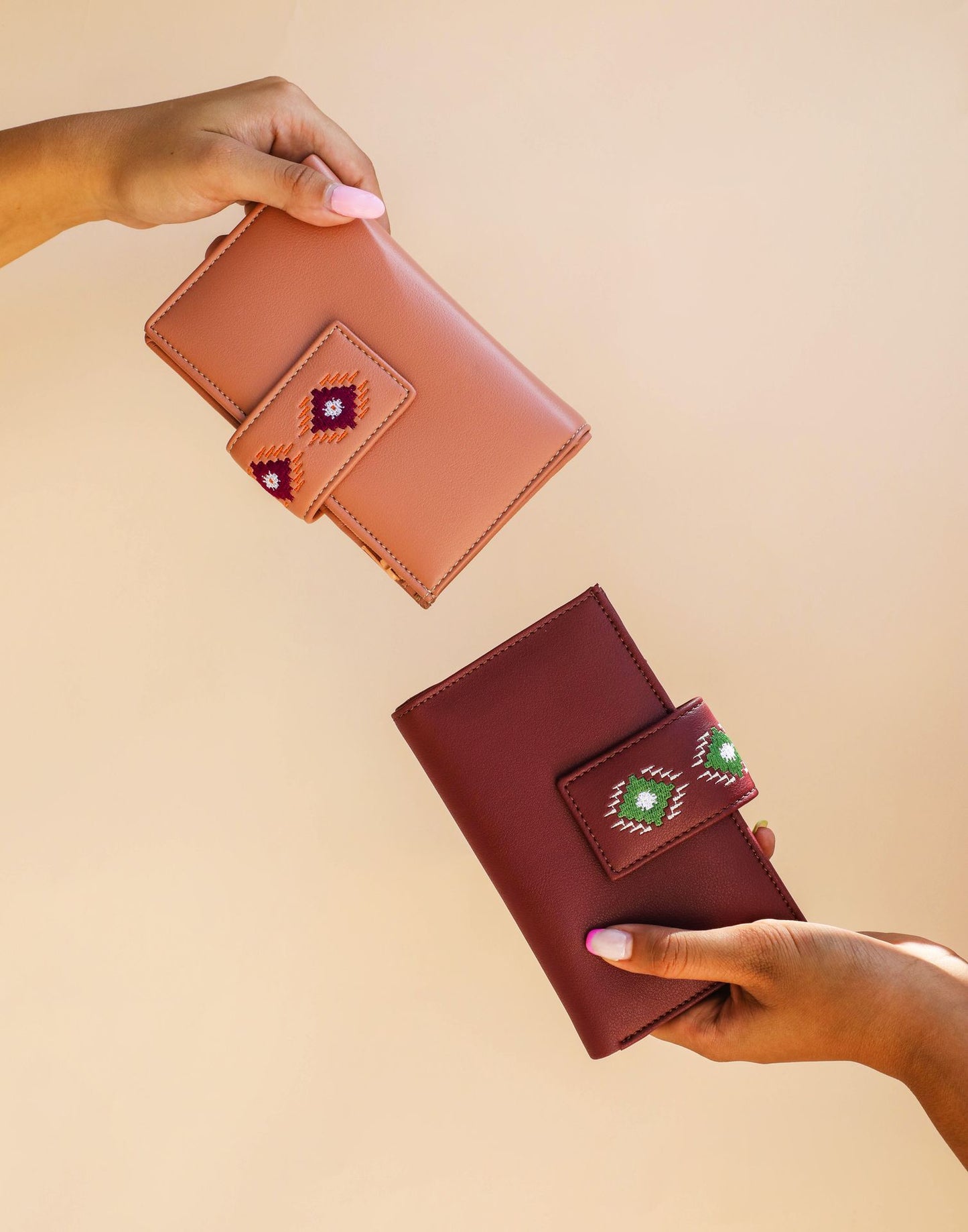 Manifold Wallet Burgundy