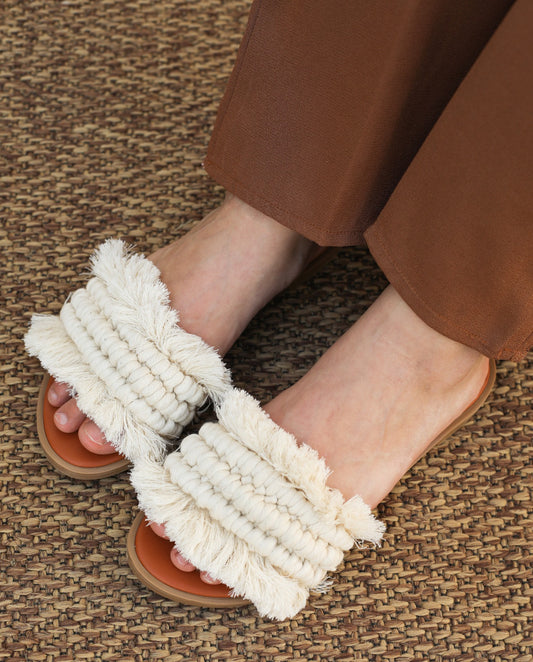 Threaded Macrame Off-White Slippers